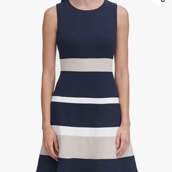 Tommy Hilfiger Dresses & Skirts - Tommy Hilfiger Striped and Flare Dress